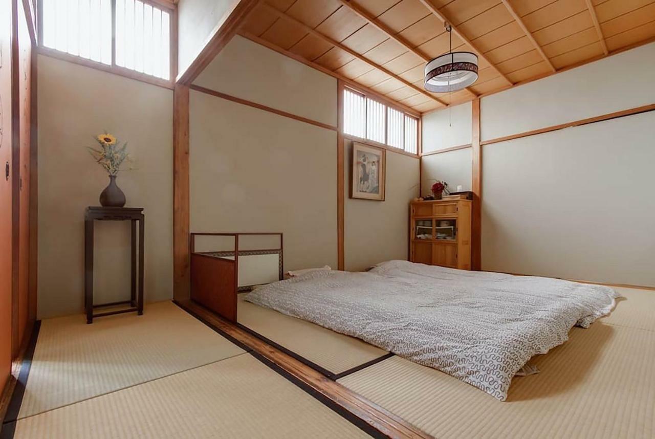 Bar併設の仕掛け満載忍者ハウス!Wi-Fi!天王寺電車で15分!帝塚山四丁目駅3メートル! Hotel Osaca Exterior foto